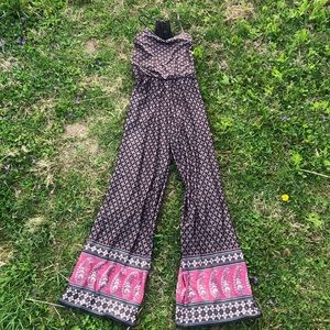 NWOT boho print jumpsuit✌🏼